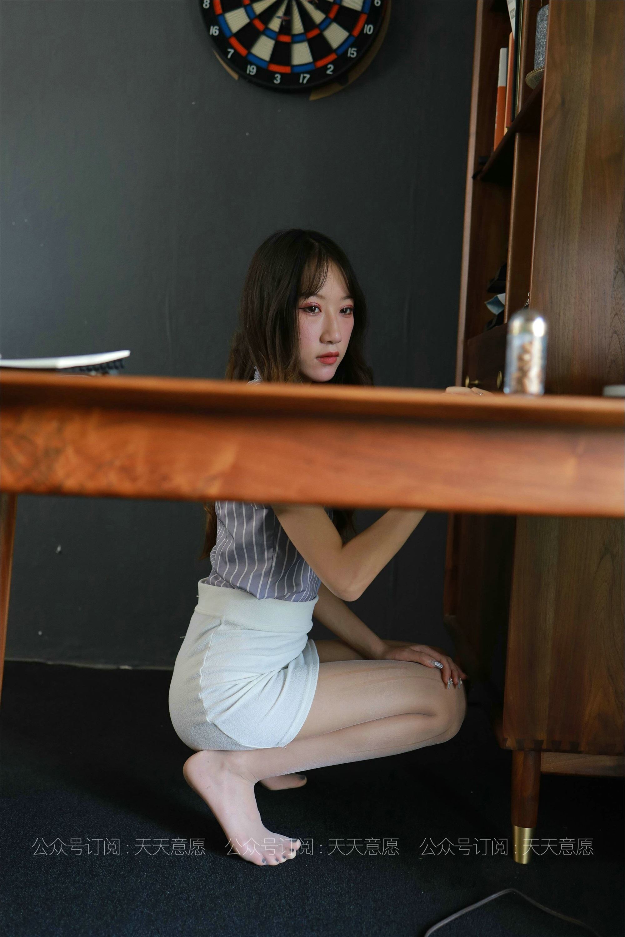 IESS异思趣向  2021.06.11 丝享家829：怡怡《长腿实习生》